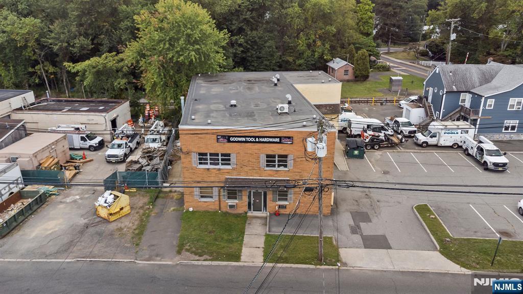 189 Greenwood Avenue