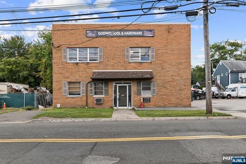 189 Greenwood Avenue Midland Park NJ 07432