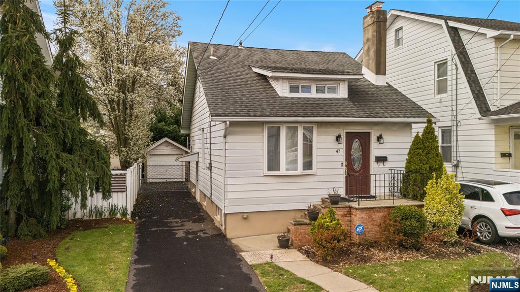 47 Belmount Avenue