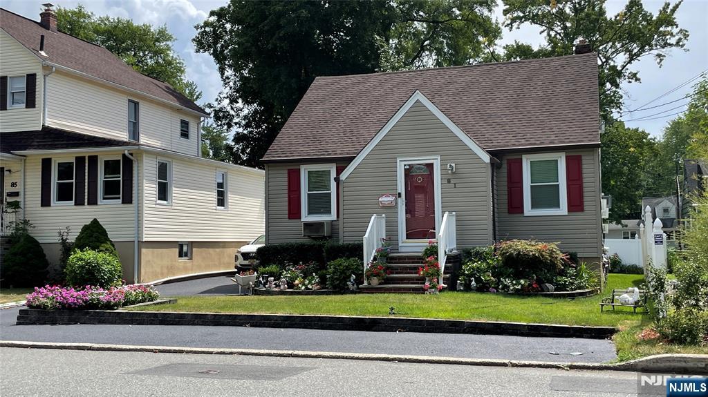 Photo 1 of 81 Lenox Ave 2, Dumont, New Jersey, $1,750, Web #: 325020426