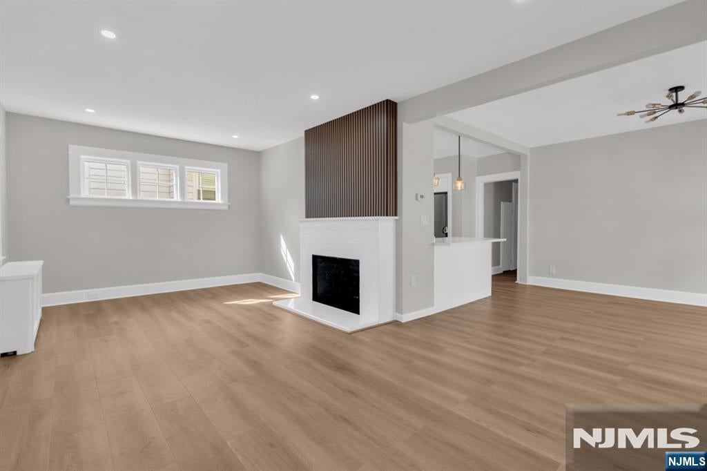 51 Sunset Avenue