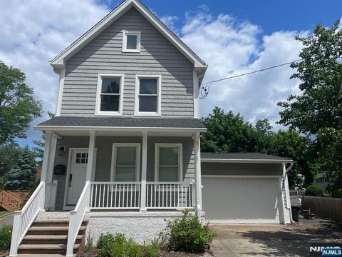 Photo of 125 Center Street, New Milford, NJ 07646 (MLS # 26019482)