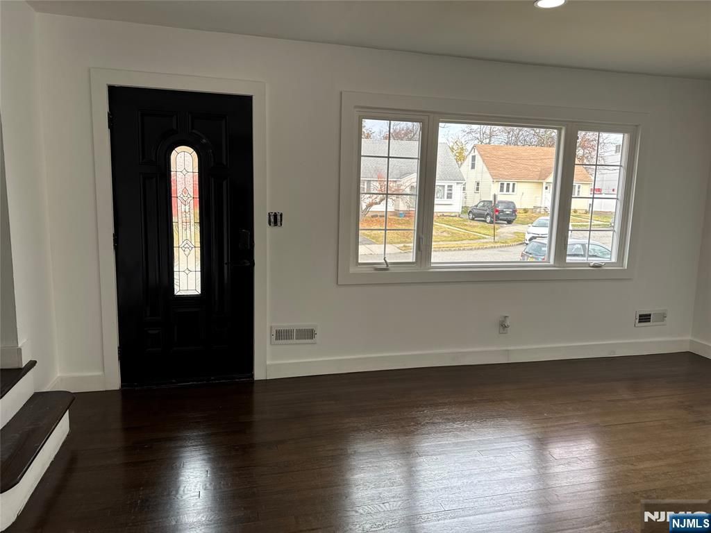 Photo of 9 Marion Court, Belleville, NJ 07109 (MLS # 25040480)