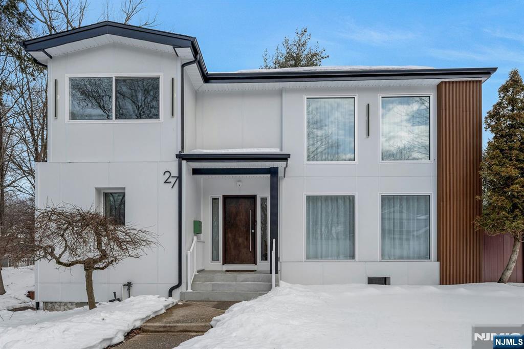 27 Knickerbocker Road