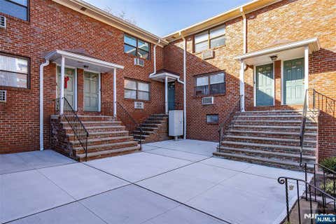 Photo of 289 Essex ST #H, Hackensack, NJ 07601 (MLS # 26029911)