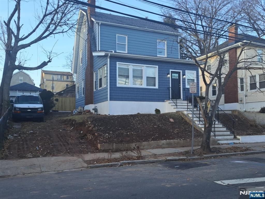 Photo of 89 Pine Grove Terrace, Newark, NJ 07106 (MLS # 26001886)