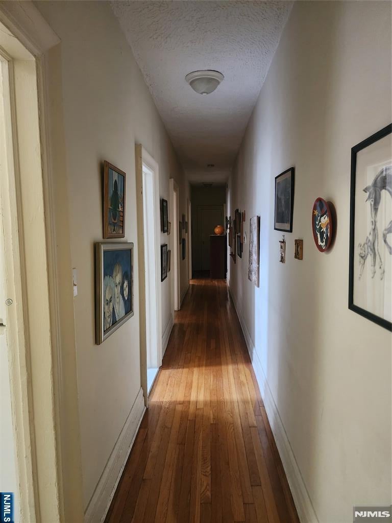 1055 Boulevard East B7