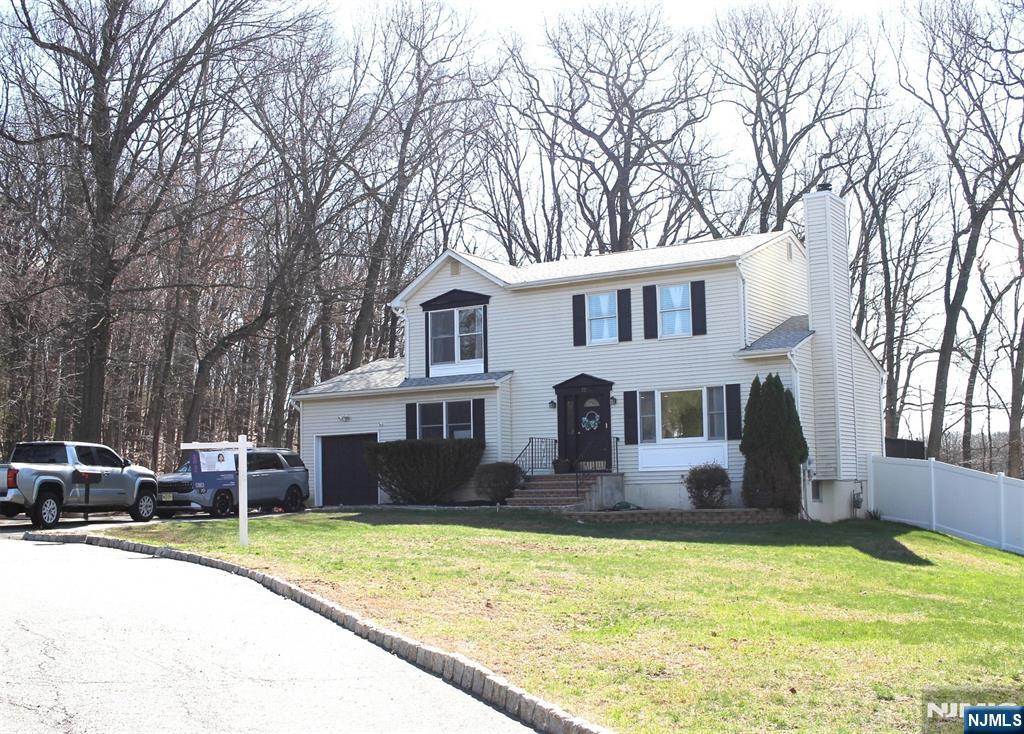 72 Orben Drive