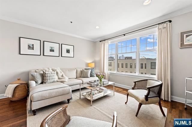 82 Clinton Street 5E