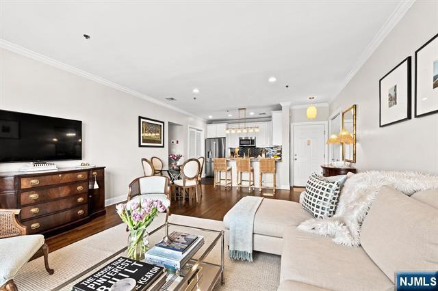 82 Clinton Street 5E
