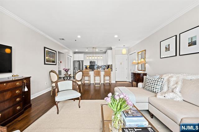 82 Clinton Street 5E
