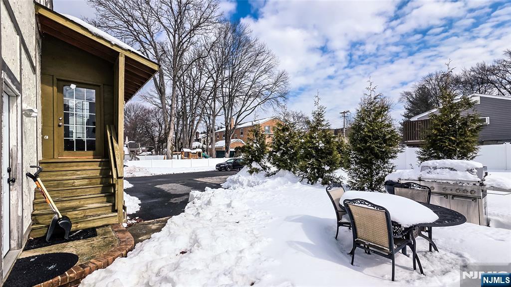 184 Washington Street