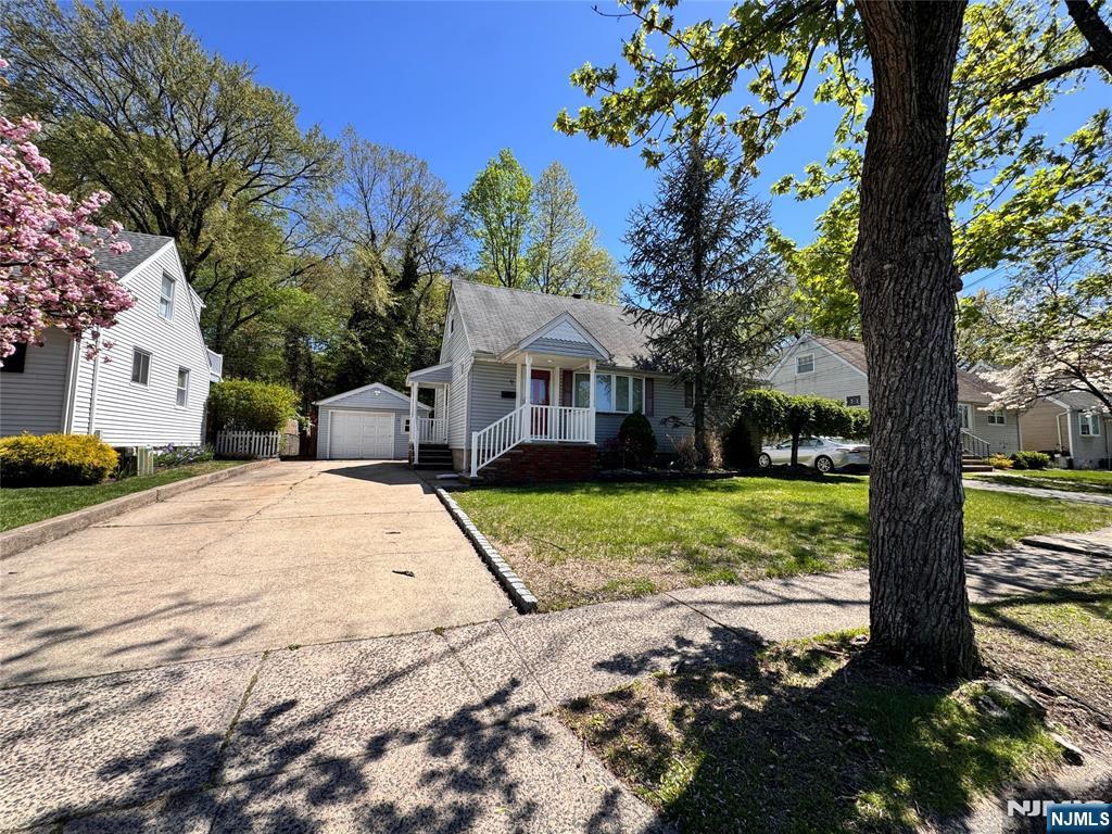 42 Vetrone Drive