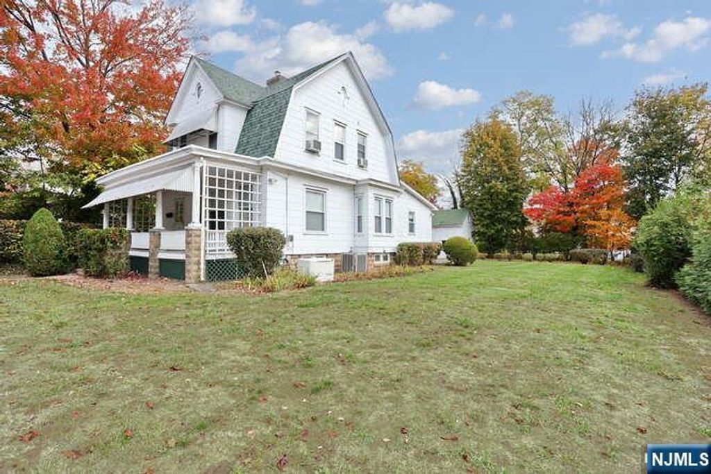 Photo of 192 Broadway, Hillsdale, NJ 07642 (MLS # 25038873)