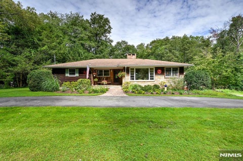 Photo of 253 Kerrs Corner Road, Frelinghuysen, NJ 07825 (MLS # 26035039)