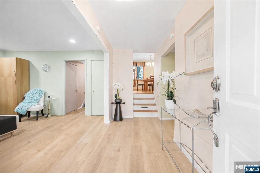 Photo of 12 Clinton Lane, Wayne, NJ 07470 (MLS # 25041607)