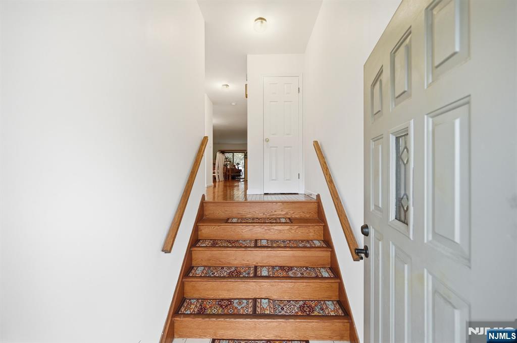 5 Mountain Ridge Road