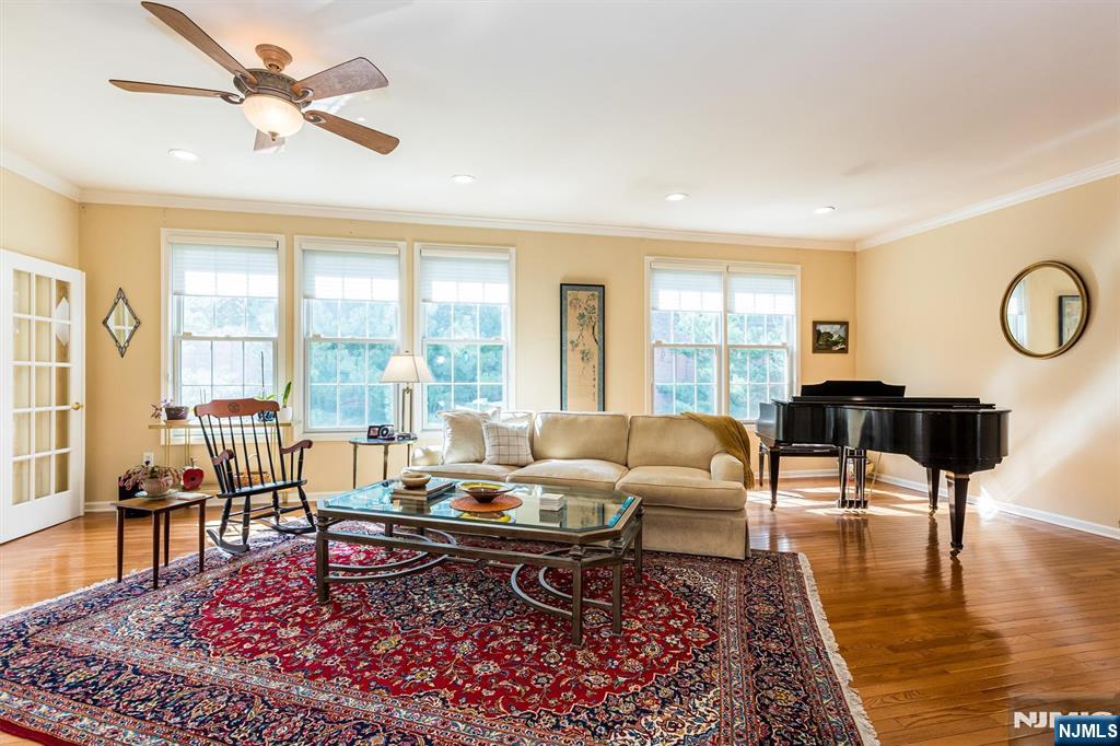 11 Quarry Drive 11