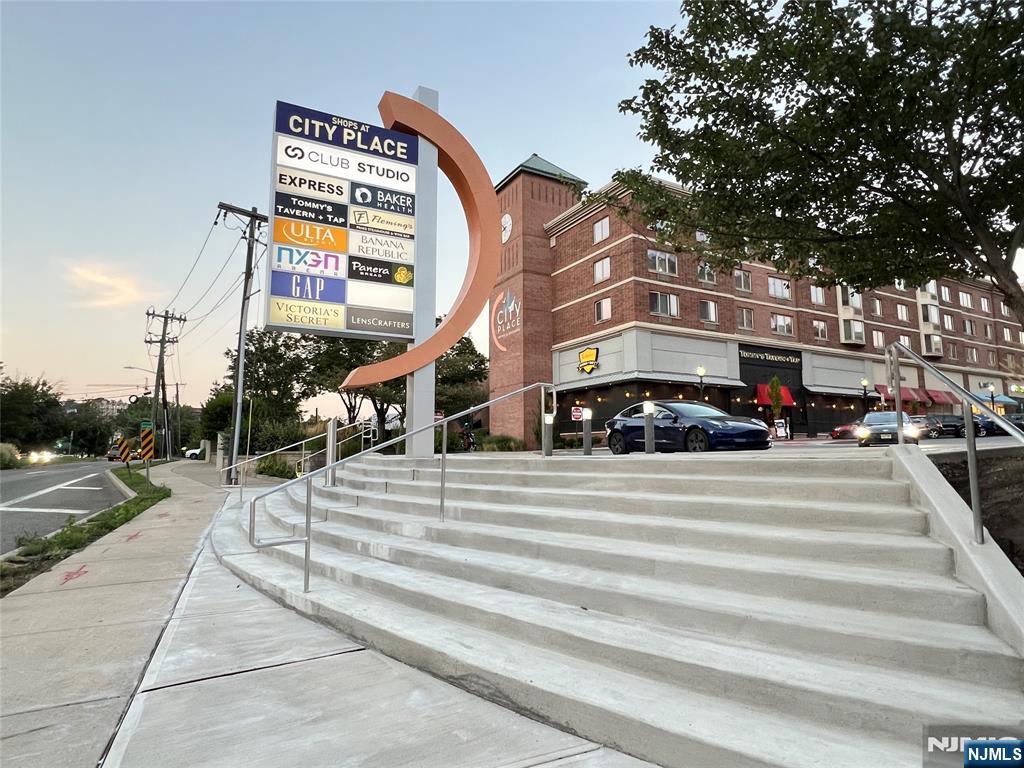 3513 City Place