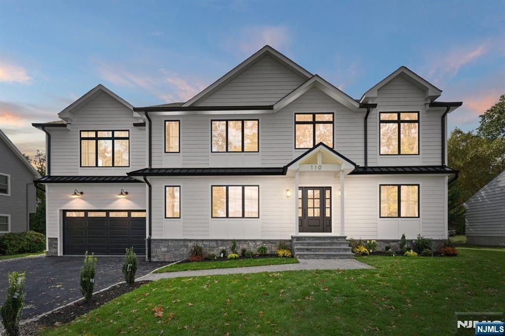 Photo of 110 Radburn Road, Glen Rock, NJ 07452 (MLS # 25036829)