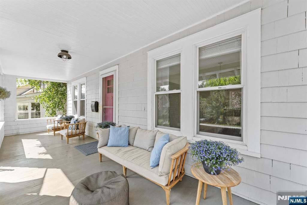 Photo of 24 Saint Lawrence Avenue, Maplewood, NJ 07040 (MLS # 25035736)