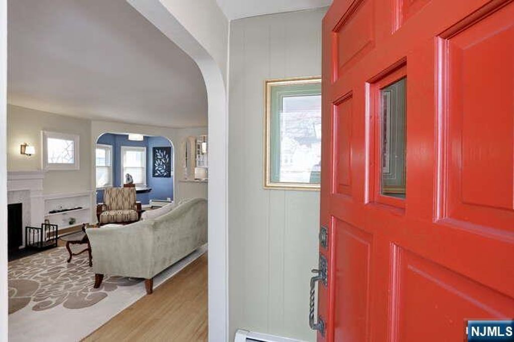 Photo of 56 Lilac Street, Bergenfield, NJ 07621 (MLS # 26006450)