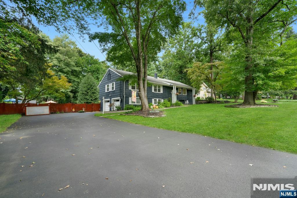 561 Bernita Drive