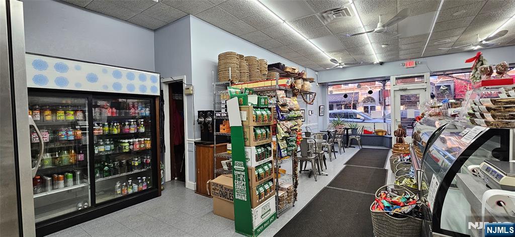 10 Washington Street