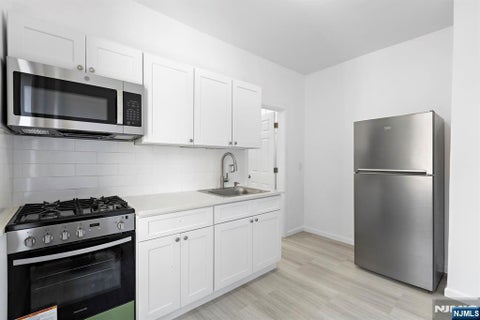 Photo of 137 Kensington Ave #503, Jersey City, NJ 07304 (MLS # 26034818)