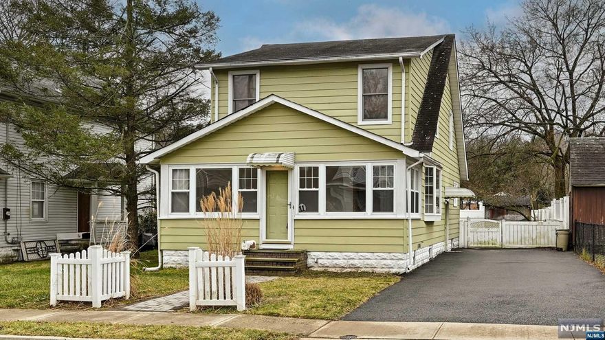 Bloomingdale...more for your money! Perfection awaits! Warmth, charm & character are what come to mind as you enter this classic side hall colonial. Greeted by a cozy front porch you will immediately feel a sense of HOME which then flows into a massive Living Room, the perfect place for all your gatherings. The spacious eat-in kitchen is your canvas, just waiting for your imagination to run wild! Other features include a formal dining room, high ceilings, 3 BR's 1.5 baths plus a finished basement that is perfect as a secondary rec space. With a newer boiler AND central air, you will be very comfortable here. Outside enjoy the view of the in-ground pool from the open porch just off the kitchen area plus a large grass area for outdoor enjoyment. Located just minutes from downtown shops, eateries & NYC transportation make this the perfect place to be HOME! Don't wait another second...schedule your private tour today!