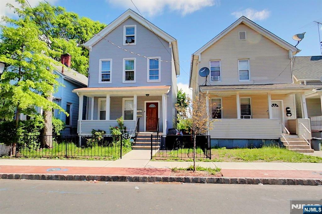 33 Mitchell Street