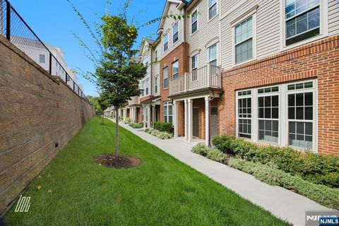 39 Arnold Drive Wood Ridge NJ 07075