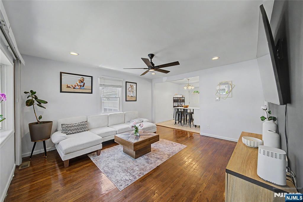 2254 Halsey Street