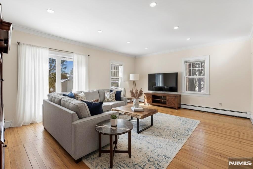 232 W Midland Avenue