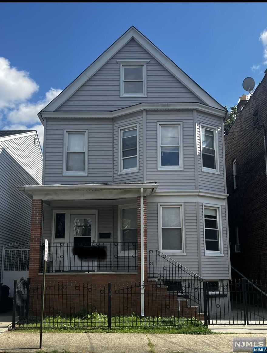 Come and make this 2 family house, your home. Each floor had 2 possibly 3 bedrooms, 1 full bathroom, a decent sized Kitchen and a Living/ Dining room. The huge room on the 2nd floor has a bonus room which can be used as an office or a walk in closet. The large unfinished high ceiling Attic and Basement awaits your imagination to create your masterpiece. It also has a good sized backyard. Almost everything you will need is only minutes away, Bus to New York, Grocery Stores, Pharmacies, Restaurants, Parks, Rt 21 & NJ Turnpike. Schedule your appointment TODAY!!