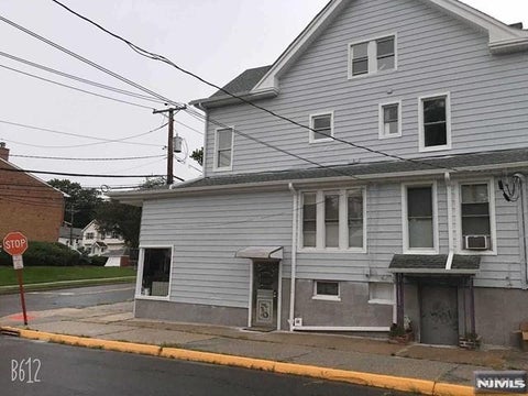 Photo of 26 River Edge Rd #2E, River Edge, NJ 07661 (MLS # 26025241)
