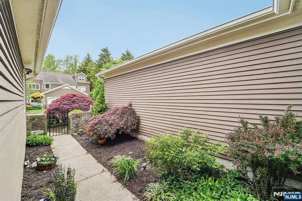 224 Westervelt Lane