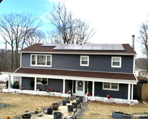 21 Normandy Circle Hopatcong NJ 07843