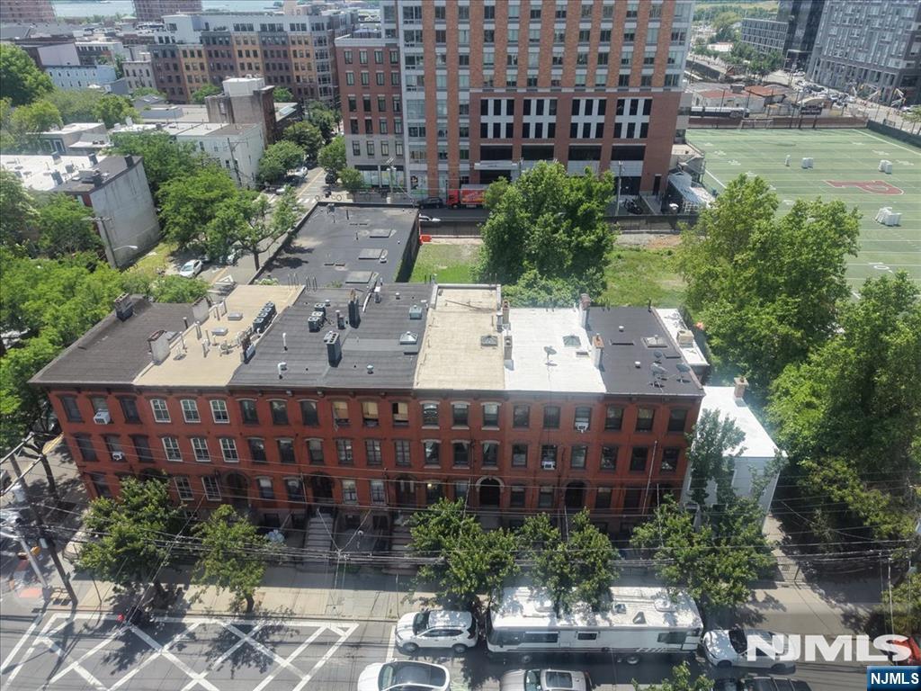 171 Grand Street