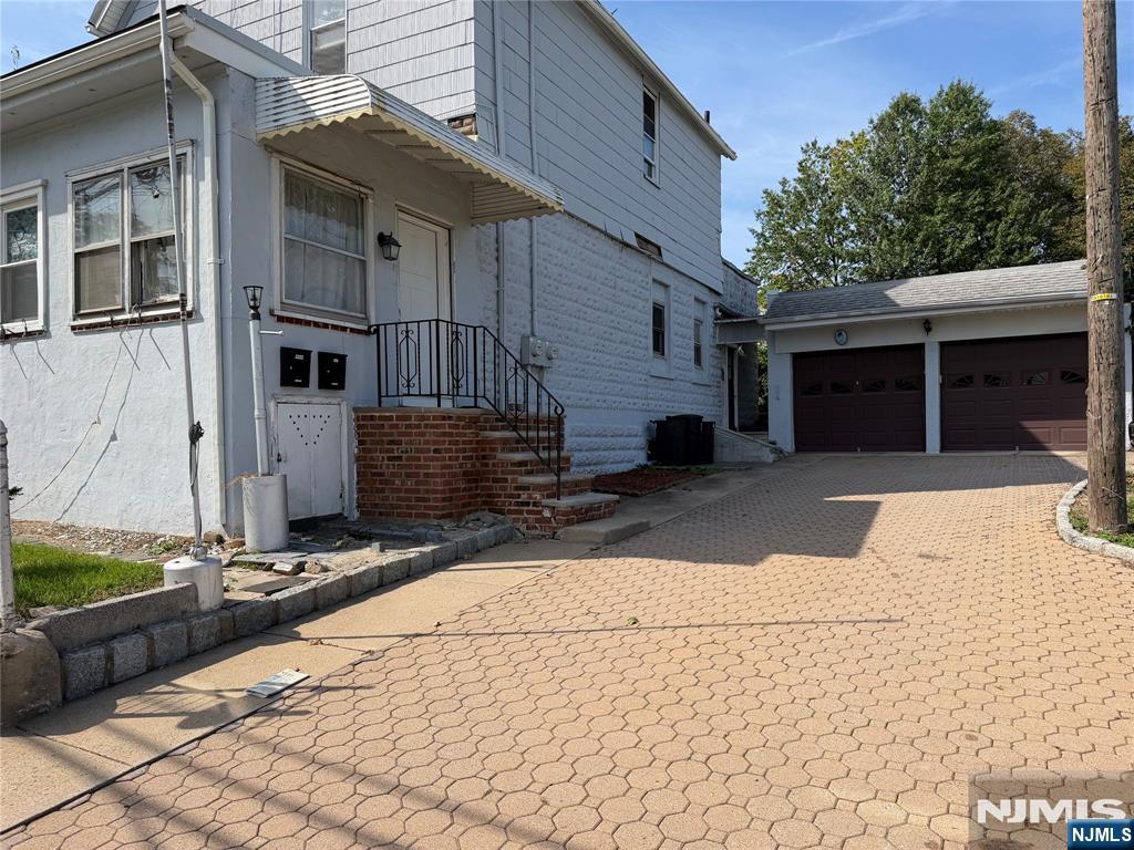 505 Schuyler Avenue