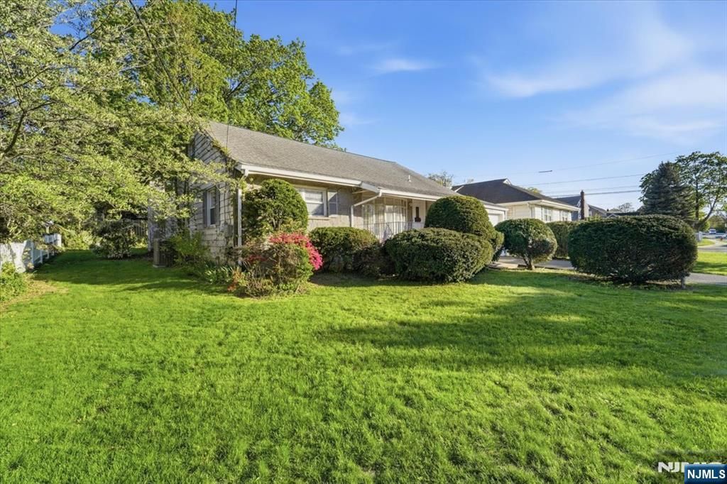 Photo of 45 Urma Avenue, Clifton, NJ 07013 (MLS # 26011687)