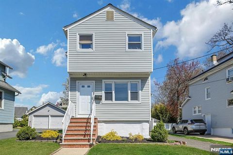 34 Shadyside Avenue Dumont NJ 07628