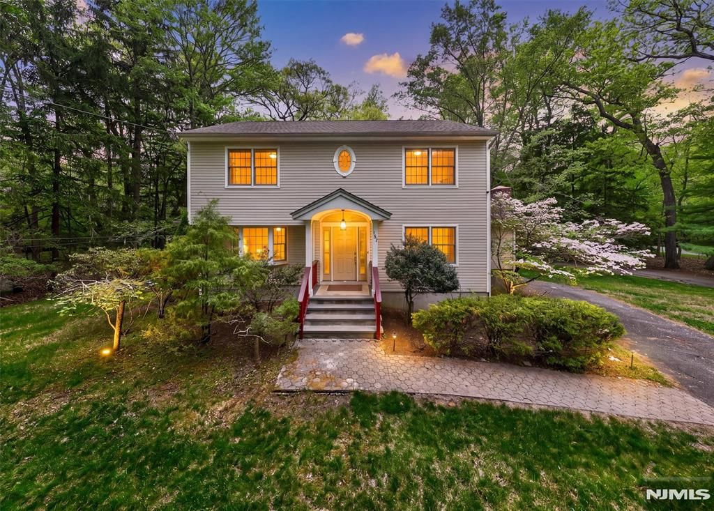 Photo of 157 Grove Street, Ramsey, NJ 07446 (MLS # 26017047)