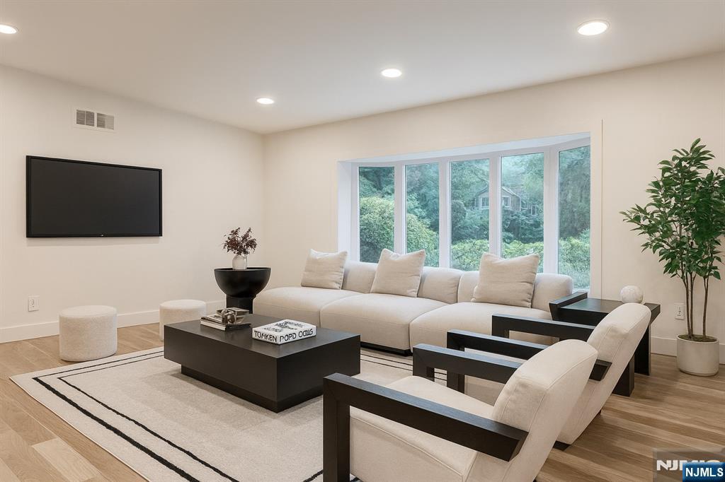 46 Overlook Road