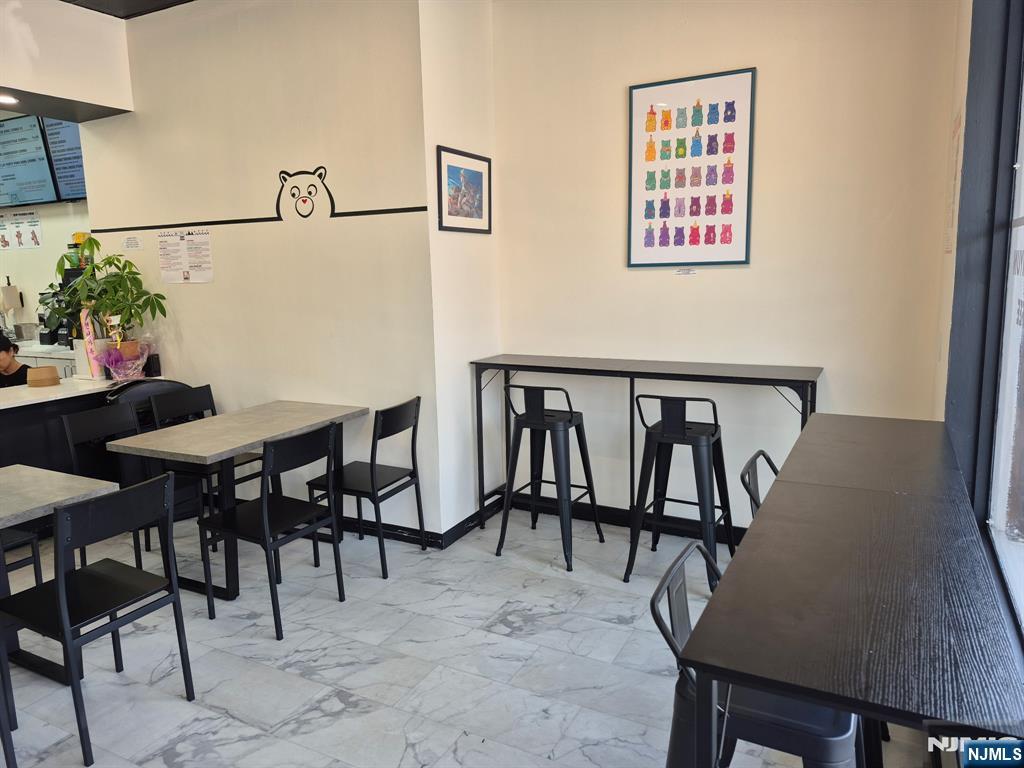 450 Livingston Street