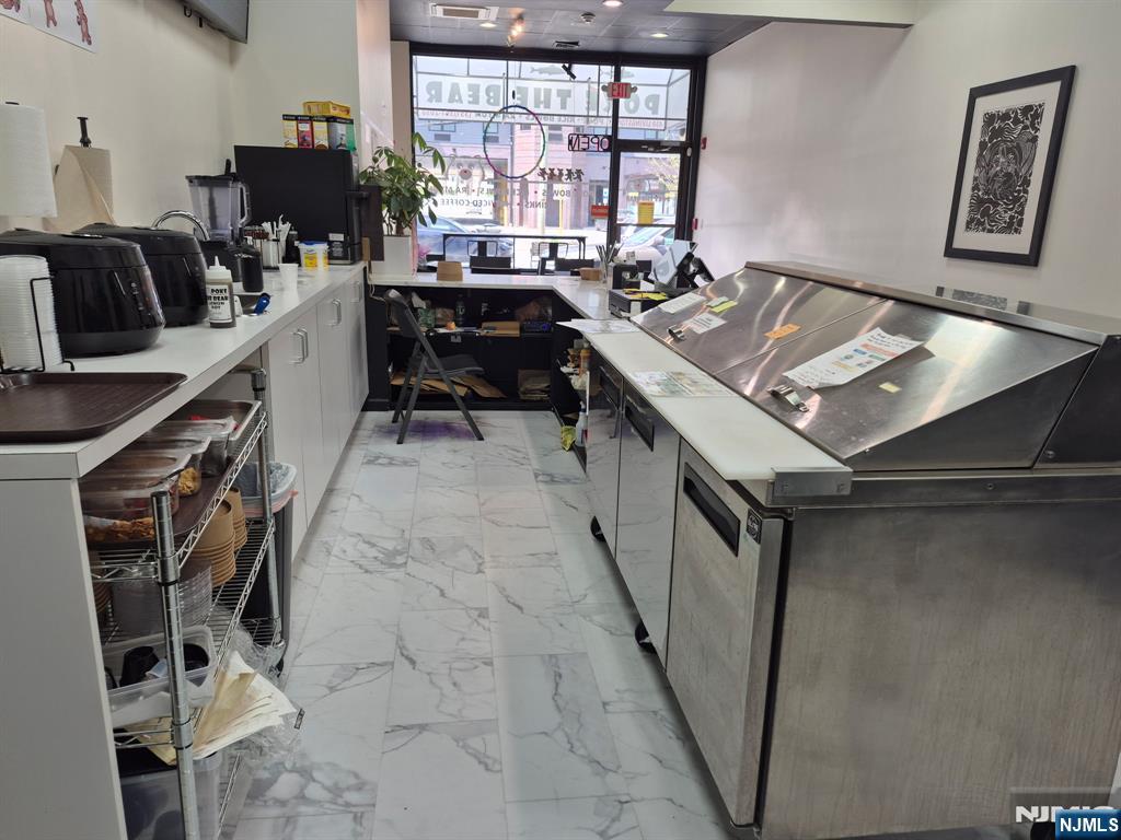 450 Livingston Street