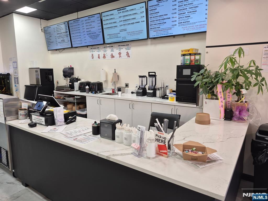 450 Livingston Street