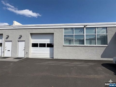 465 Main Street Wyckoff NJ 07481