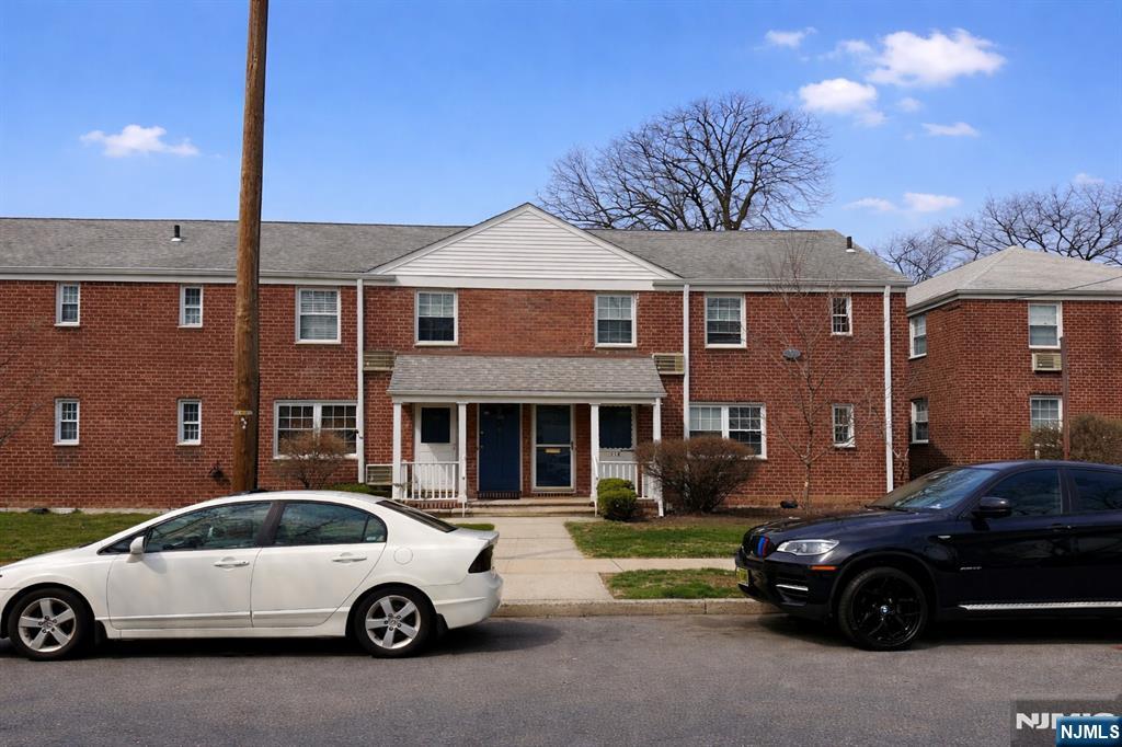 118 Darwin Avenue 30