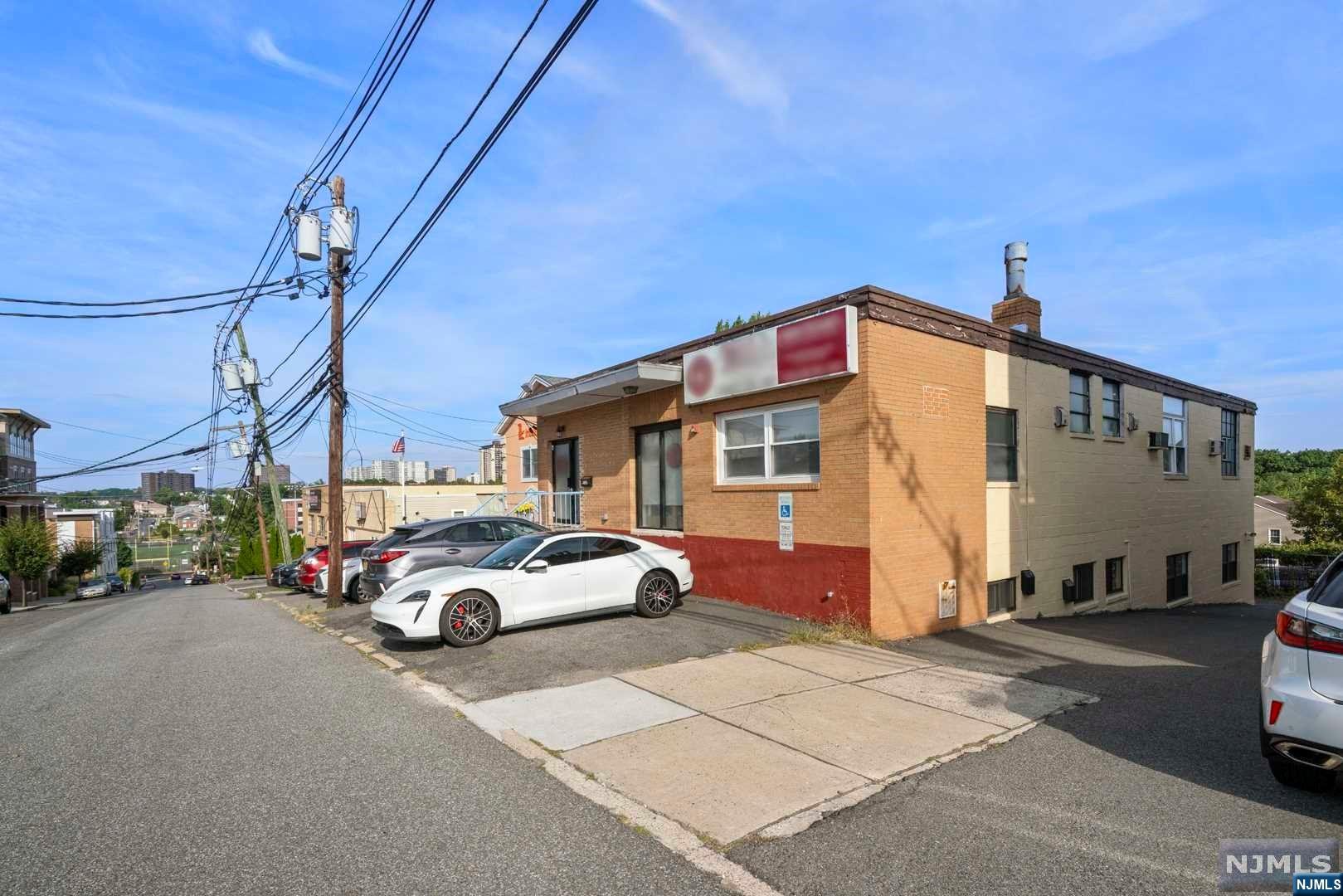 532 10th Street, Palisades Park, New Jersey -  - 